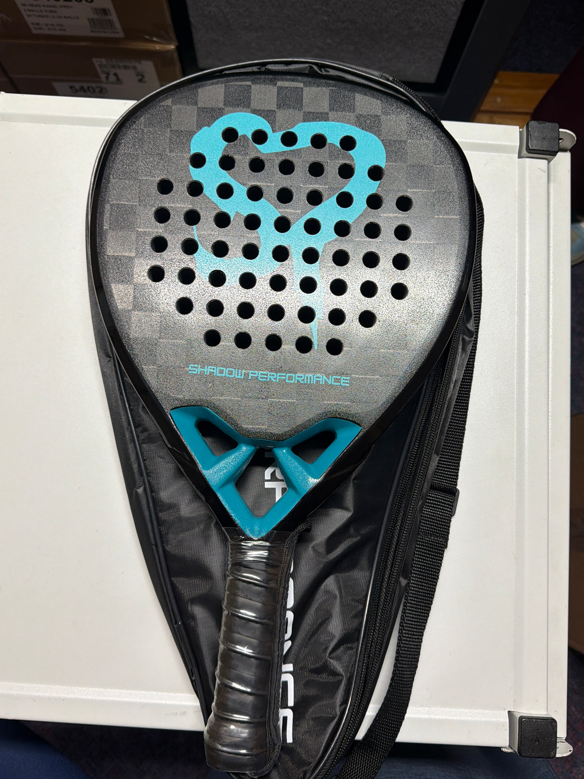 SHADOW PERFORMANCE 18K CARBON PADEL RACKET